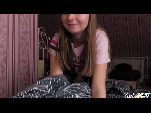 ❤️ Blondie succhia profondamente u so BFF è si sborra in bocca ️❌ Video sessu à noi ❌